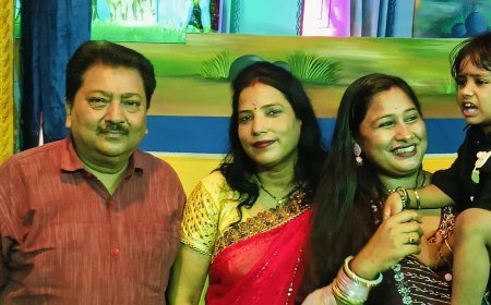 इटवा मे भ्रष्ट कोटेदार के आगे डीएसओ व सप्लाई इन्सपेकटर ने टेका घुटना!*  *भ्रष्ट कोटेदार के खिलाफ