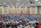 हिन्दू लड़कियां अरब में बेची जाती हैं।फोटो में जो महिला है, यह वही बहादुर एयर होस्टेस अमृता आहलूवालिया है, जिन्होंने इस्लाम के इस गंदे और घिनौने सच को उजागर